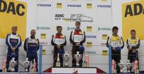 Kuba Giermaziak wsiada do Mercedesa SLS AMG GT3 w ADAC GT Masters