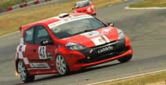 Clio Cup, Brno: Jan Kisiel trzeci w debiutanckim sezonie. Wust mistrzem