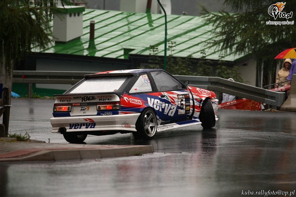Driftingowe Mistrzostwa Polski - Karpacz 2012 w obiektywie Kuby Kaczyńskiego