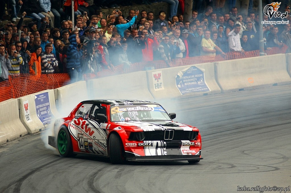Driftingowe Mistrzostwa Polski - Karpacz 2012 w obiektywie Kuby Kaczyskiego