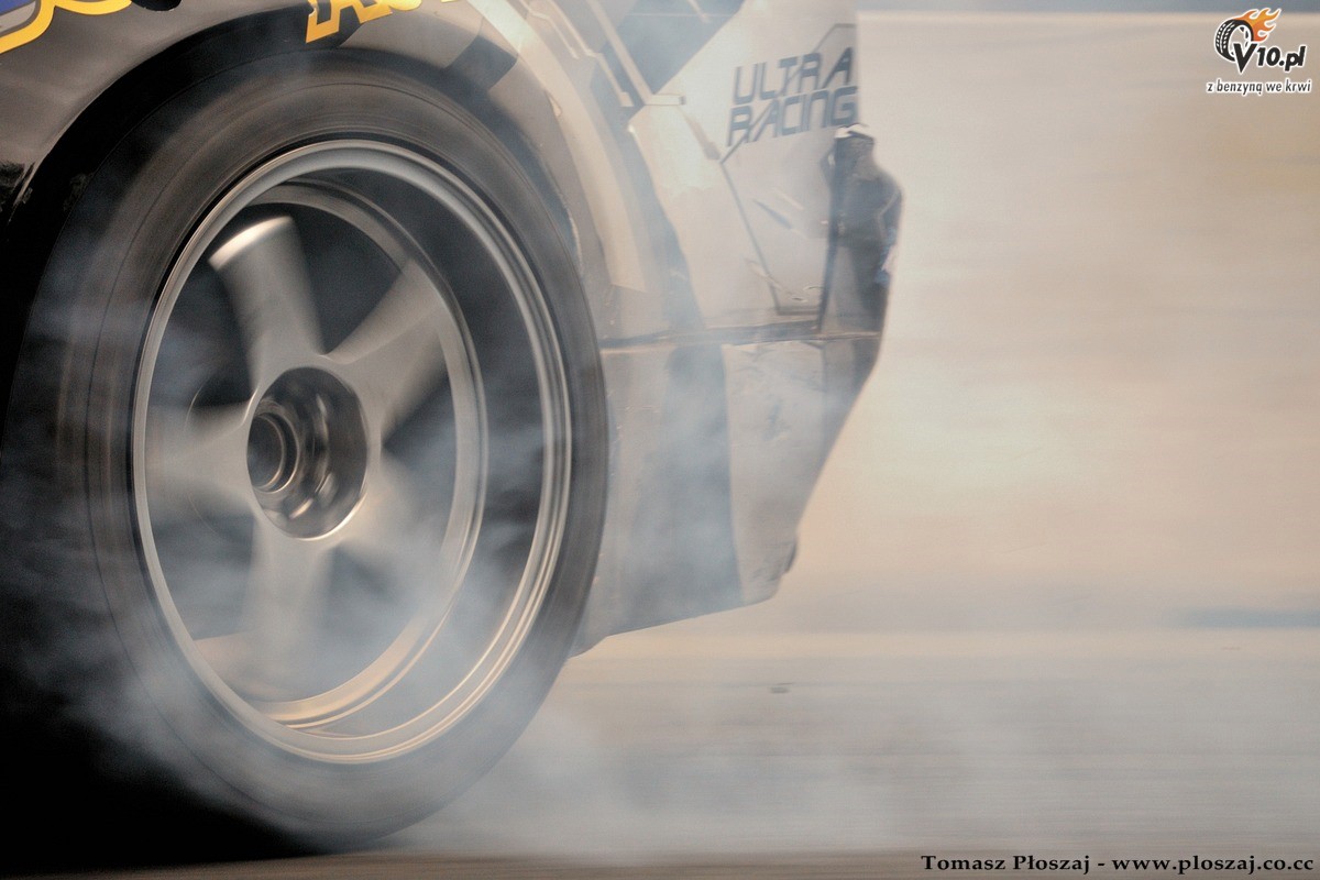 Driftingowe Mistrzostwa Polski - Karpacz 2012 w obiektywie Tomasza Płoszaja