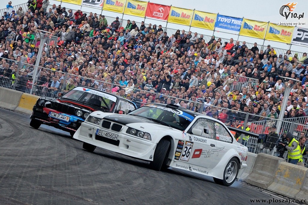 Driftingowe Mistrzostwa Polski - Pock 2012 w obiektywie Tomasza Poszaja