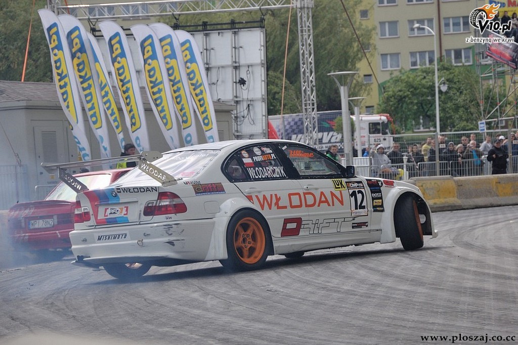 Driftingowe Mistrzostwa Polski - Pock 2012 w obiektywie Tomasza Poszaja