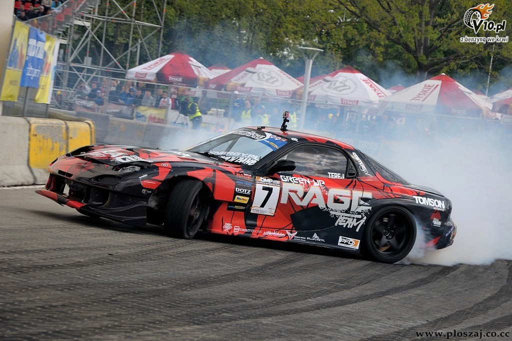 Driftingowe Mistrzostwa Polski - Pock 2012 w obiektywie Tomasza Poszaja