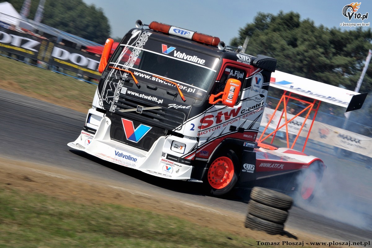 Driftingowe Mistrzostwa Polski - Pozna 2013 w obiektywie Tomasza Poszaja