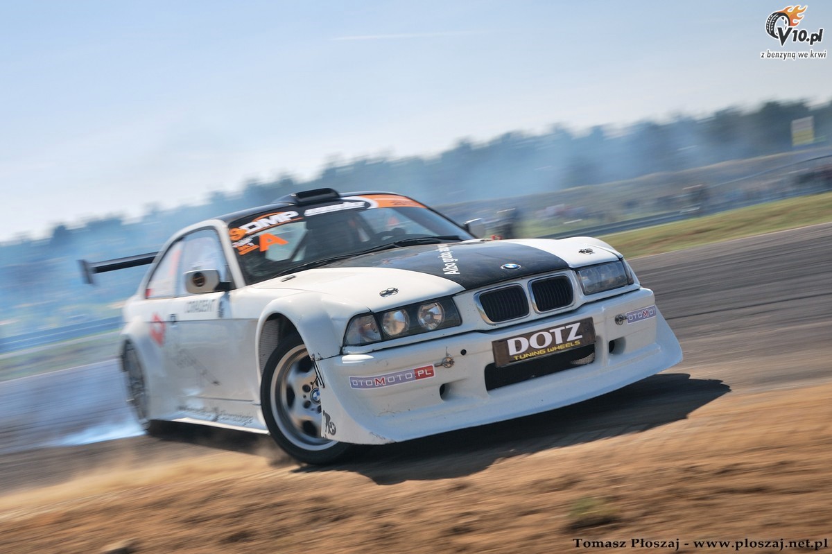 Driftingowe Mistrzostwa Polski - Pozna 2013 w obiektywie Tomasza Poszaja