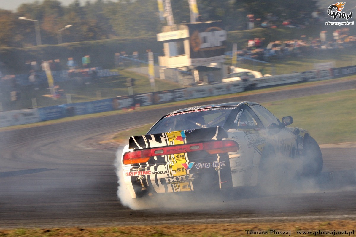 Drifting: Fina� Mistrzostw Polski 2013 na Torze Pozna� w obiektywie Tomasza P�oszaja