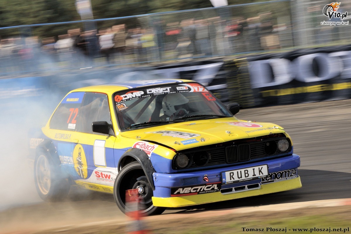 Drifting: Fina Mistrzostw Polski 2013 na Torze Pozna w obiektywie Tomasza Poszaja