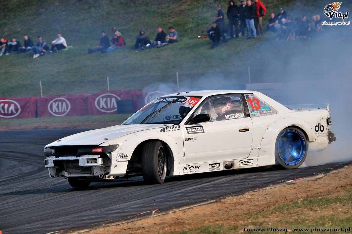 Drifting: Fina Mistrzostw Polski 2013 na Torze Pozna w obiektywie Tomasza Poszaja