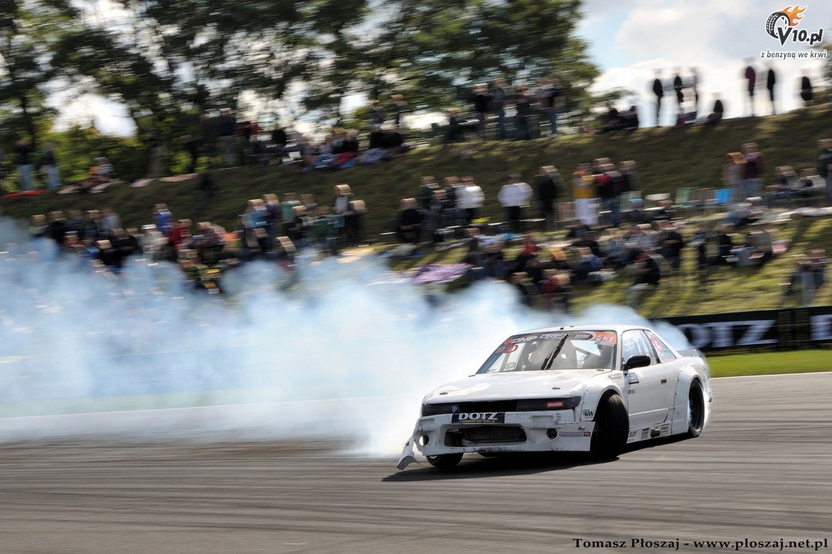 Drifting: Finał Mistrzostw Polski 2013 na Torze Poznań w obiektywie Tomasza Płoszaja