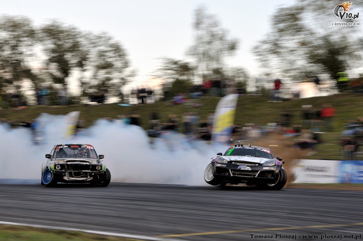 Drifting: Fina Mistrzostw Polski 2013 na Torze Pozna w obiektywie Tomasza Poszaja