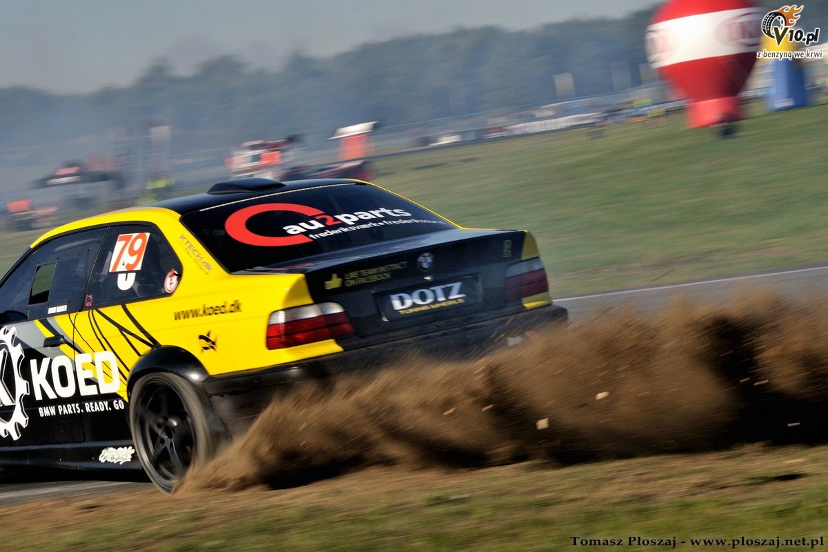 Drifting: Fina Mistrzostw Polski 2013 na Torze Pozna w obiektywie Tomasza Poszaja