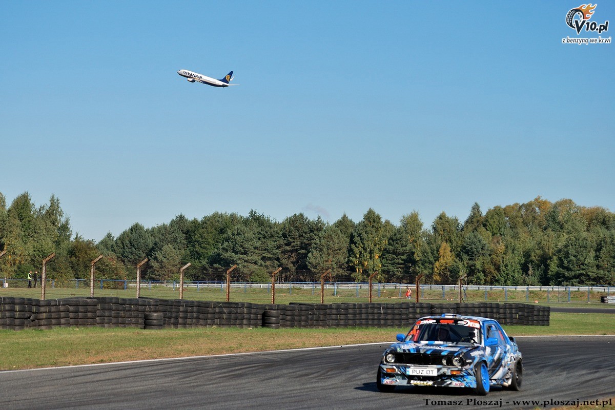 Drifting: Fina� Mistrzostw Polski 2013 na Torze Pozna� w obiektywie Tomasza P�oszaja