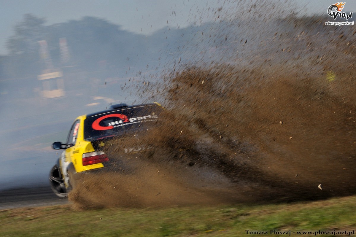 Drifting: Fina� Mistrzostw Polski 2013 na Torze Pozna� w obiektywie Tomasza P�oszaja