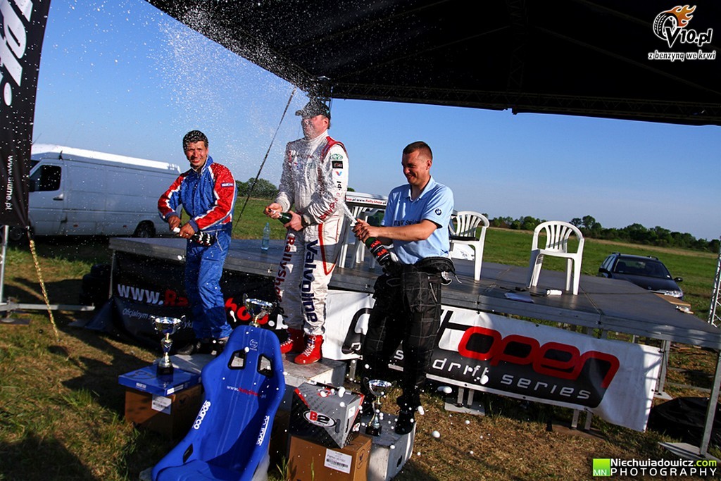 Drift Open - Legnica 2012 - w obiektywie Macieja Niechwiadowicza