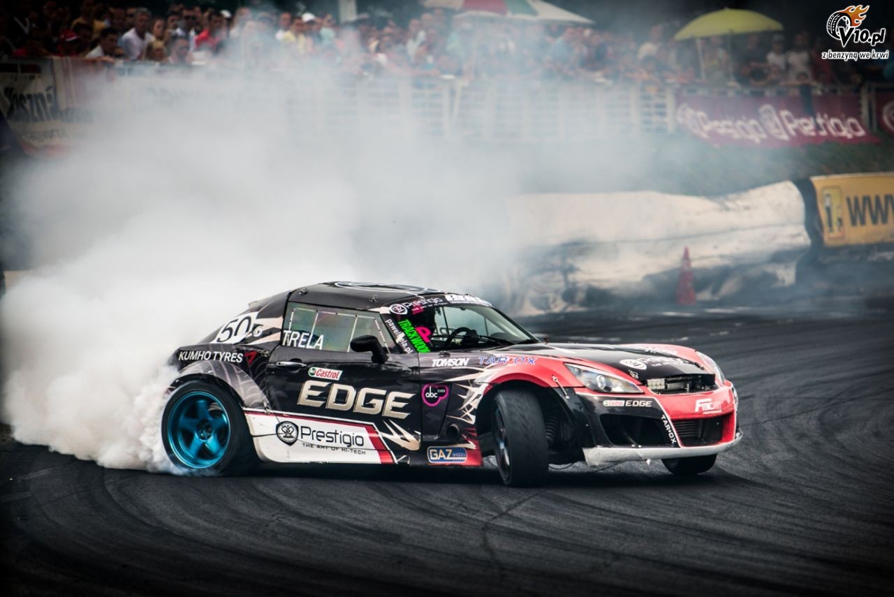 Paweł Trela i jego Opel GT do driftingu