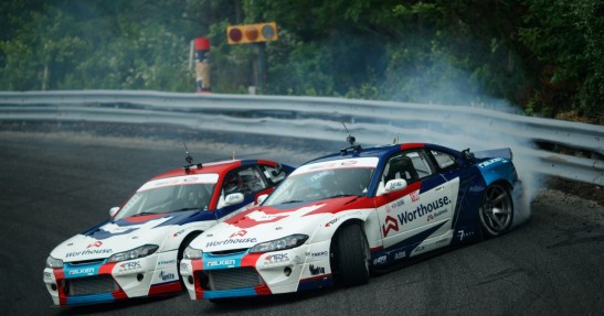 Piotr Więcek i James Deane w Formule Drift