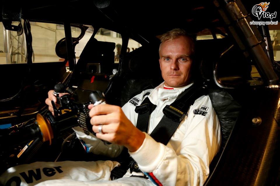 Kovalainen pod wraeniem samochodu DTM