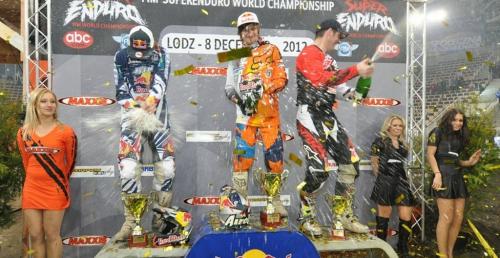 SuperEnduro: Błażusiak wygrał inaugurację sezonu w Łodzi