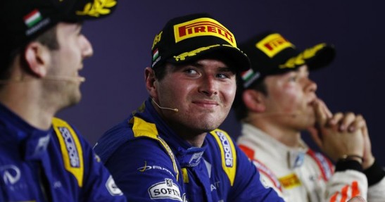 Kubica faworytem do kokpitu Renault wg Rowlanda