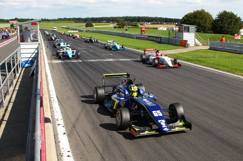 Brytyjska Formua 3 zacznie przyznawa punkty kierowcom za wyprzedzanie