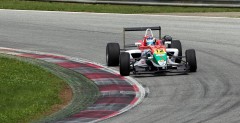 F3 Euro Series, Norisring: Vanthoor wygra po kolizji z Giermaziakiem