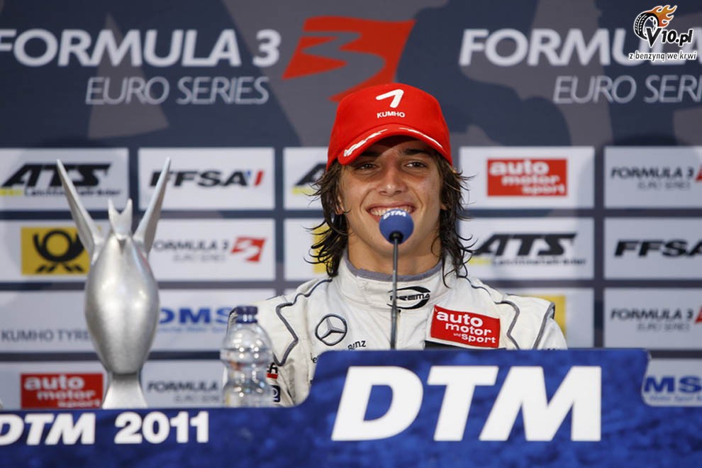 Roberto Merhi przetestuje nowego Mercedesa DTM za mistrzostwo F3 Euro Series