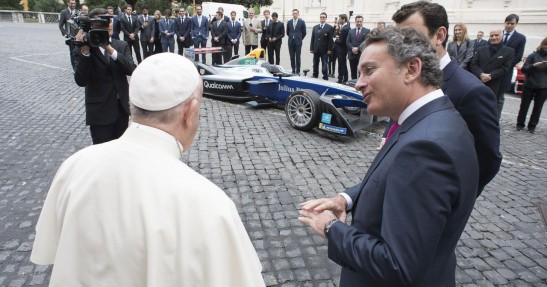 Formuła E gościła u papieża