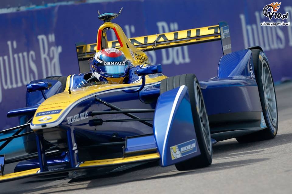 Formua E: Triumf di Grassiego w Paryu