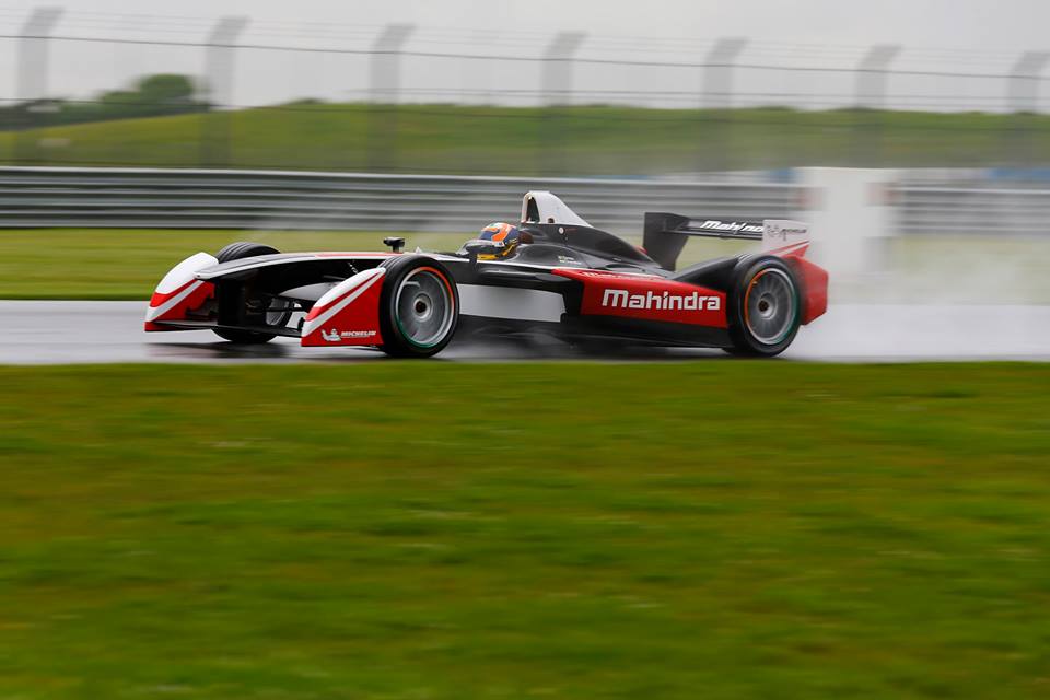 Bolid Formuy E intrygujcy wg Chandhoka