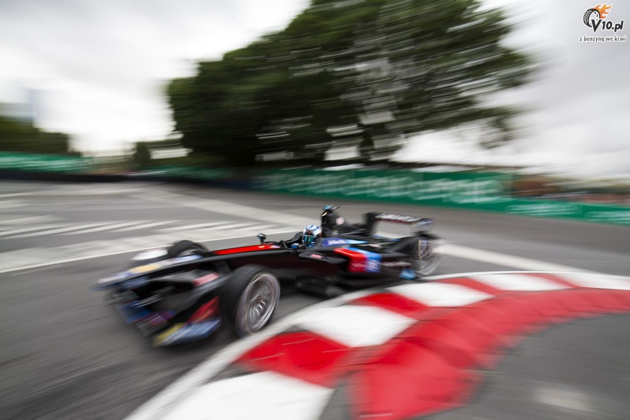 Formua E: Debiut Dillmanna i powrt Conwaya w Paryu