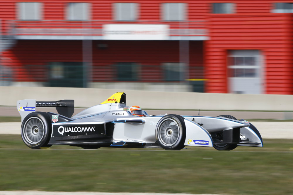 Trulli bdzie si ciga w Formule E we wasnym zespole