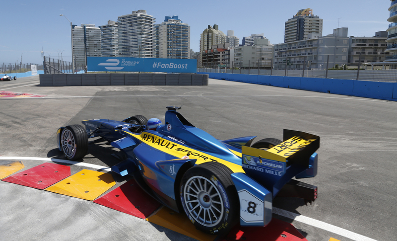 Formua E: Vergne na pole position w debiucie