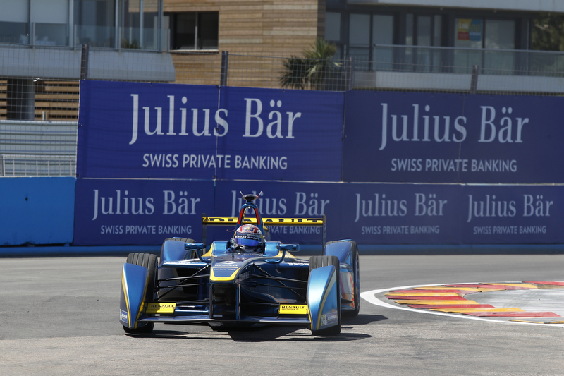 Formua E: Vergne na pole position w debiucie