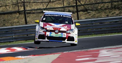 Volkswagen Castrol Cup: Lisowski wygrał kwalifikacje na Hungaroringu. Mikkelsen z siódmym czasem