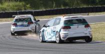 Dudek wypunktowa Salet w wycigach Volkswagen Castrol Cup