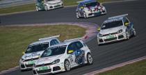 Volkswagen Castrol Cup: Kupcikas zdecydowanie najszybszy w kwalifikacjach na Torze Pozna. Lisowski nie zachwyci