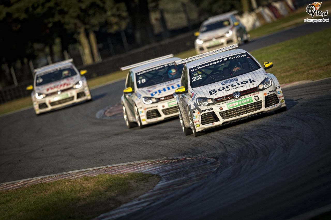 Volkswagen Castrol Cup - finał sezonu 2013 na Torze Poznań