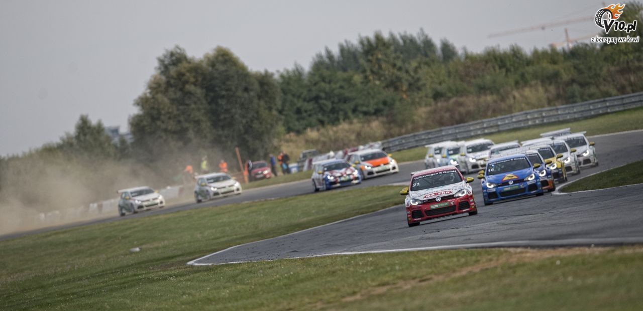 Volkswagen Castrol Cup - finał sezonu 2013 na Torze Poznań