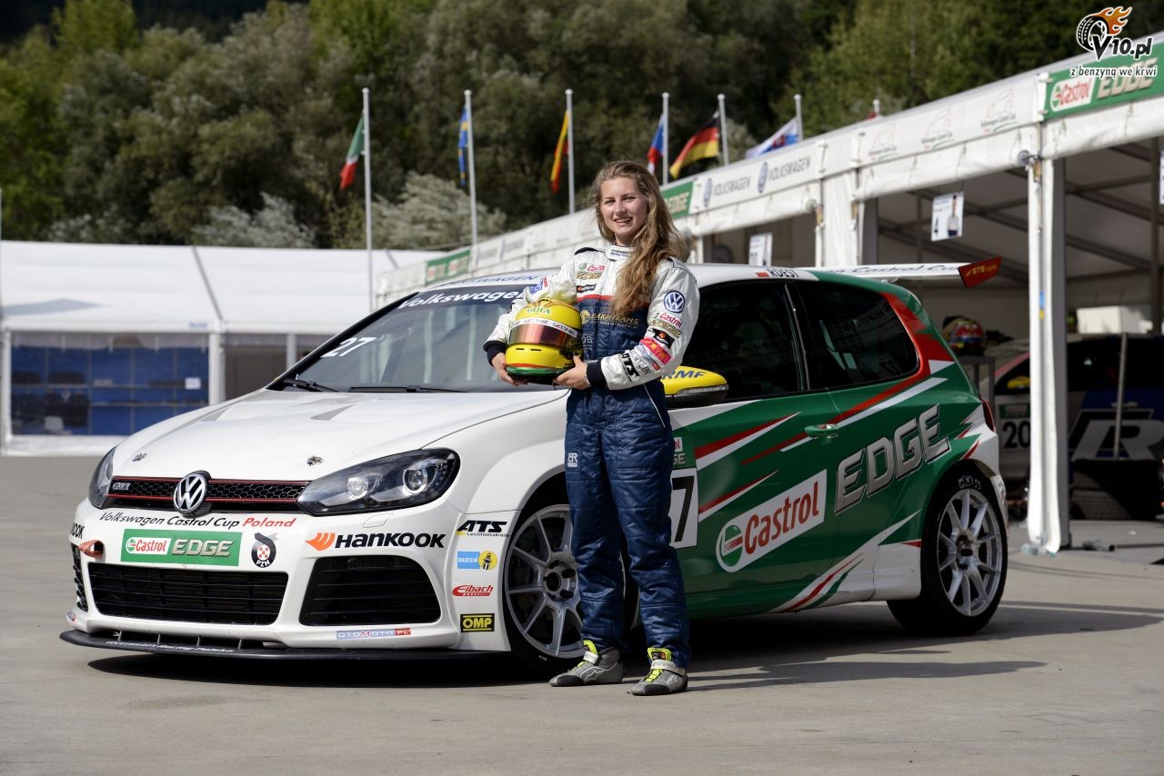 Gosia Rdest zachwyciła w debiucie w Volkswagen Castrol Cup