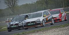 Volkswagen Castrol Cup: Efektowne zwycięstwo Lisowskiego w drugich zawodach na Slovakia Ringu