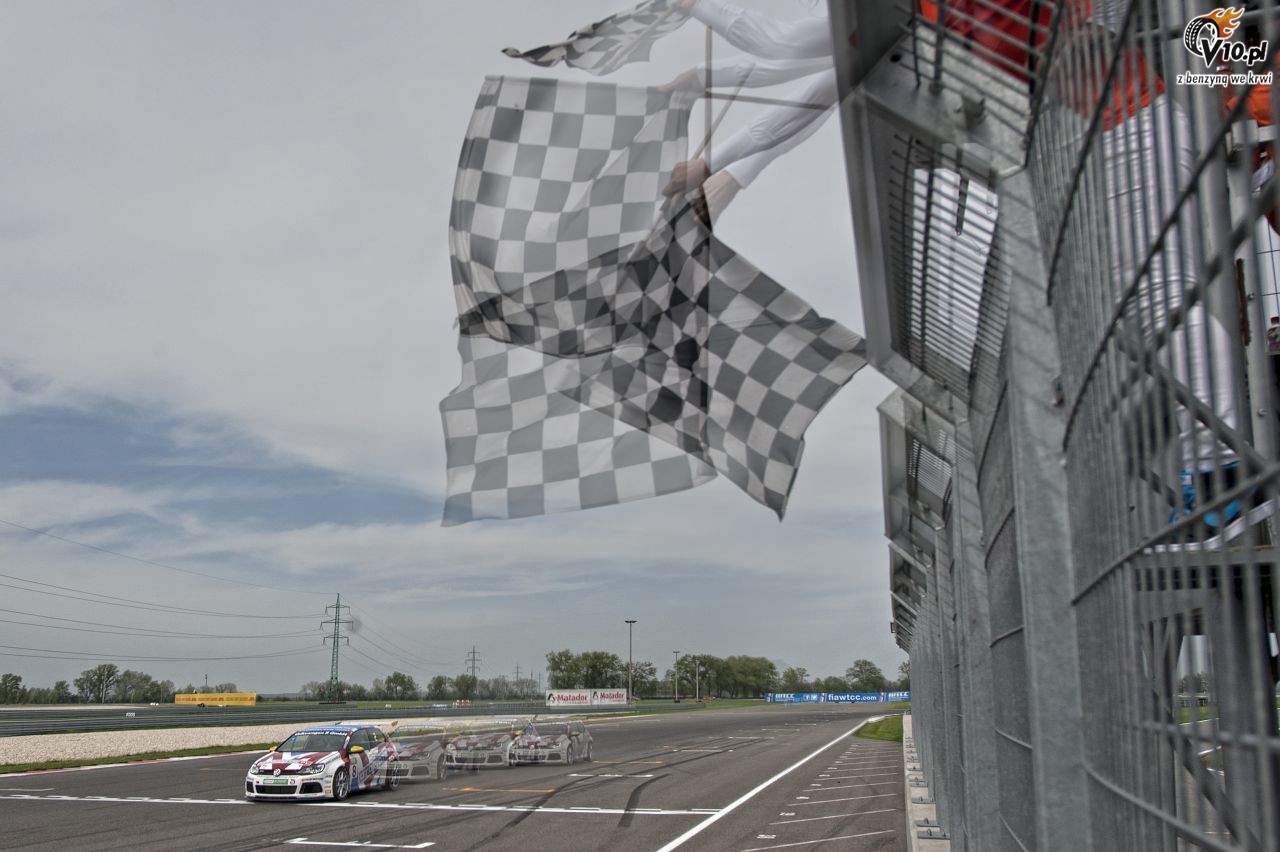 Volkswagen Castrol Cup na torze Slovakia Ring z Marcinem Prokopem