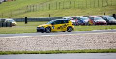 Volkswagen Castrol Cup: Kupcikas dokłada drugi triumf w Moście