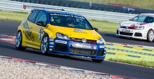 Volkswagen Castrol Cup: Kupcikas wygra kwalifikacje w Mocie
