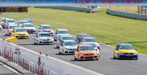 Volkswagen Castrol Cup: Kupcikas dokłada drugi triumf w Moście