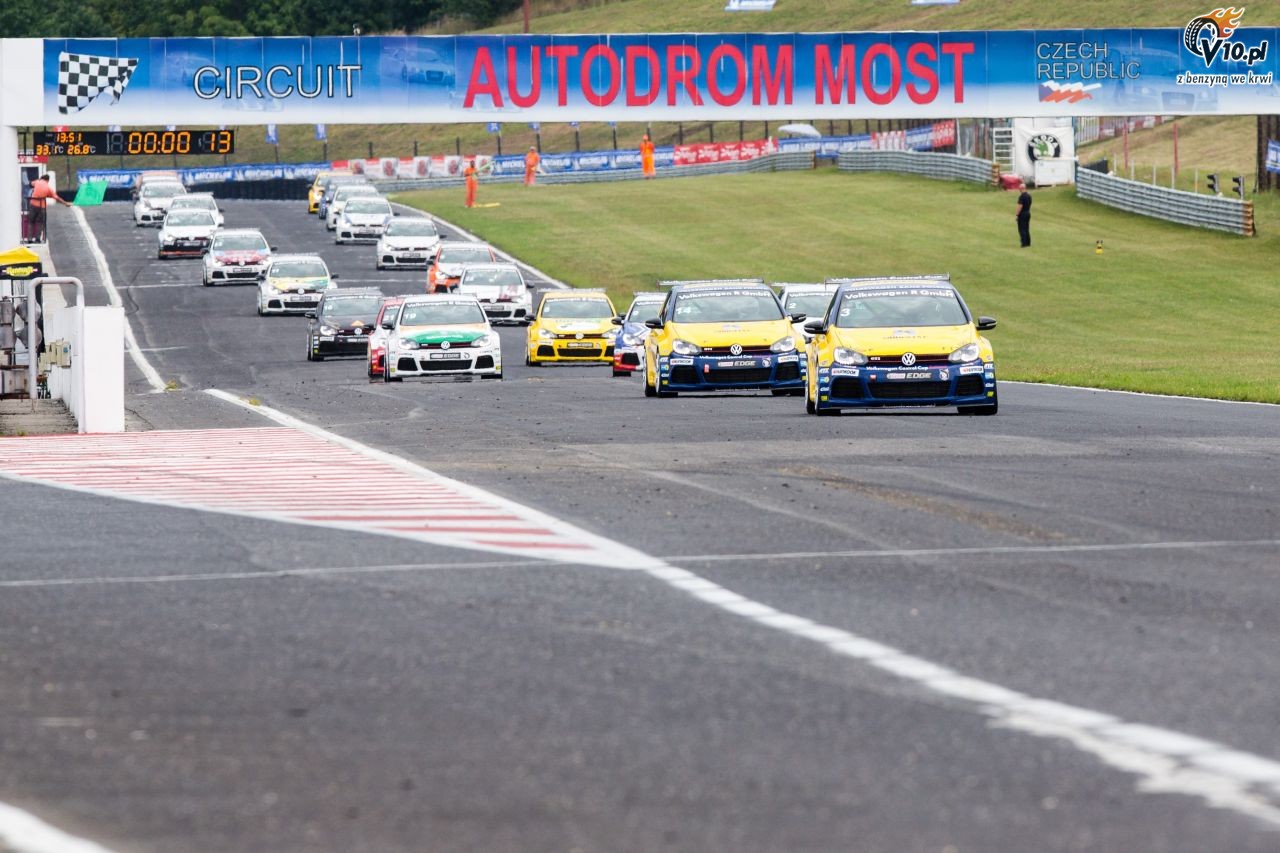 Volkswagen Castrol Cup - Autodrom Most 2014