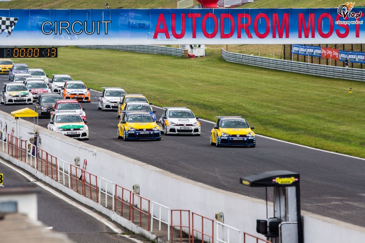 Volkswagen Castrol Cup - Autodrom Most 2014