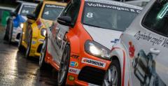 VW Castrol Cup: Kupcikas wygra mokre kwalifikacje w Brnie