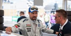Volkswagen Castrol Cup w Mocie - pojedynek Jerzego Dudka i Svena Hannawalda