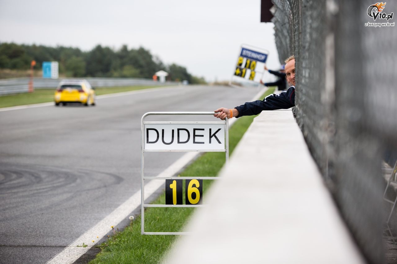 Volkswagen Golf Cup rozpoczyna nowy sezon na Oschersleben